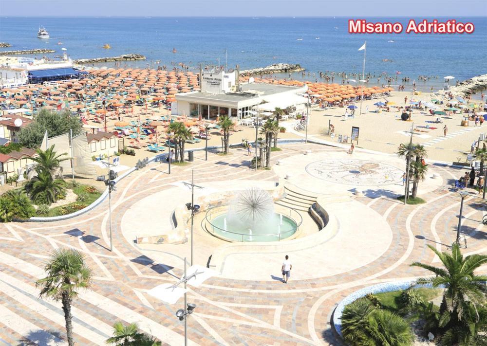 Appartamento Vista Mare Misano Adriatico Bagian luar foto