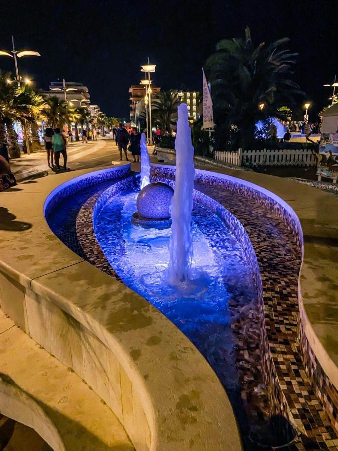 Appartamento Vista Mare Misano Adriatico Bagian luar foto